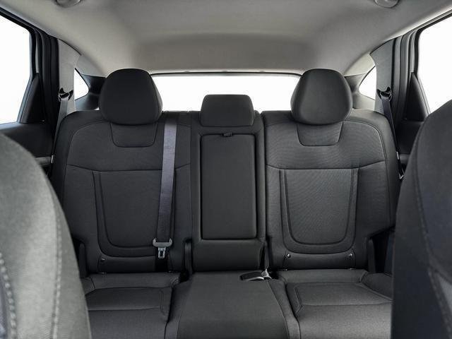 New 2026 White Pearl Hyundai SEL image 16