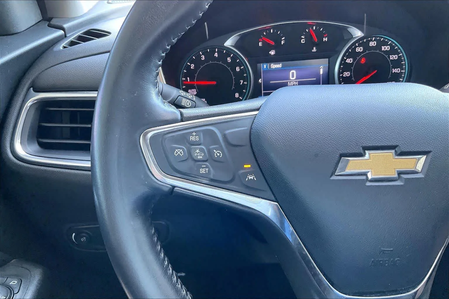 Used 2021 SILVER ICE METALLIC Chevrolet LT image 22