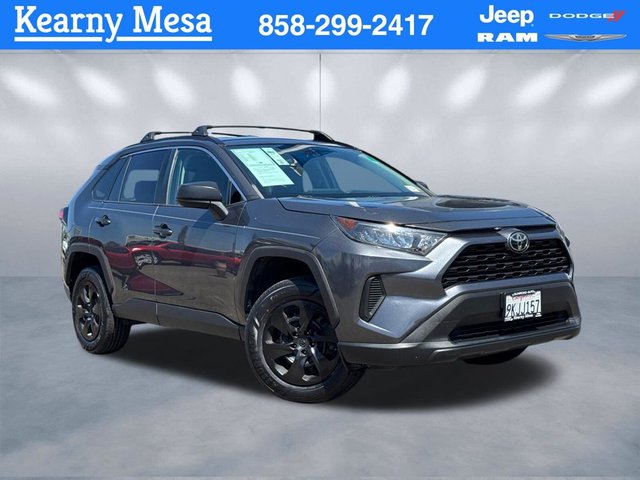 2020 Toyota RAV4 LE