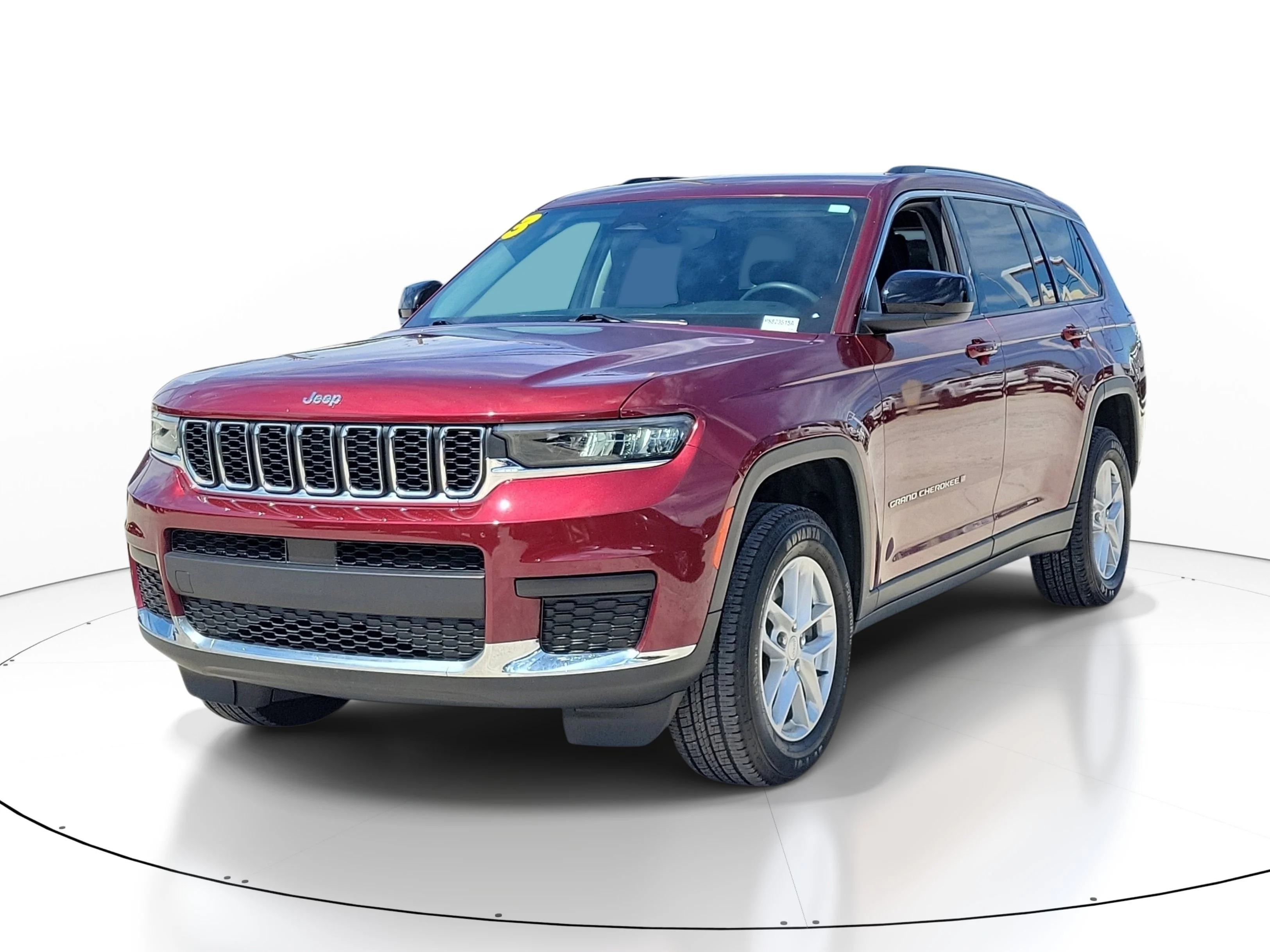 Used 2023 Velvet Red Pearlcoat Jeep Laredo image 3