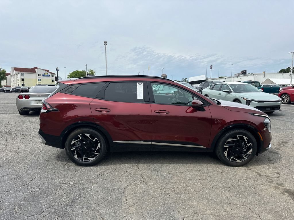 Used 2023 Red Kia SX-Prestige image 8