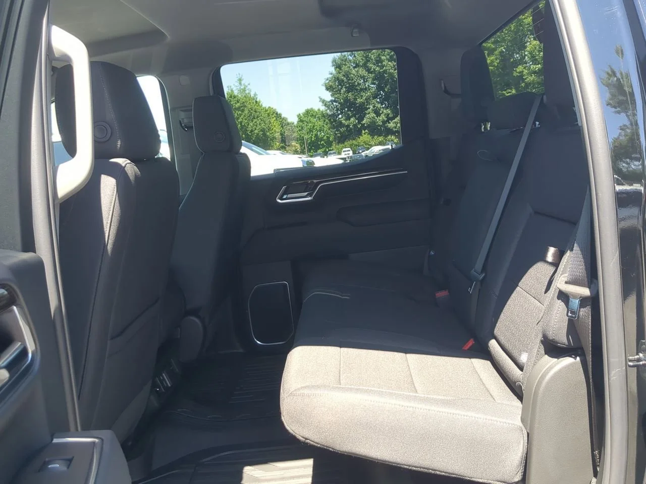 New 2026 Onyx Black GMC Elevation image 24
