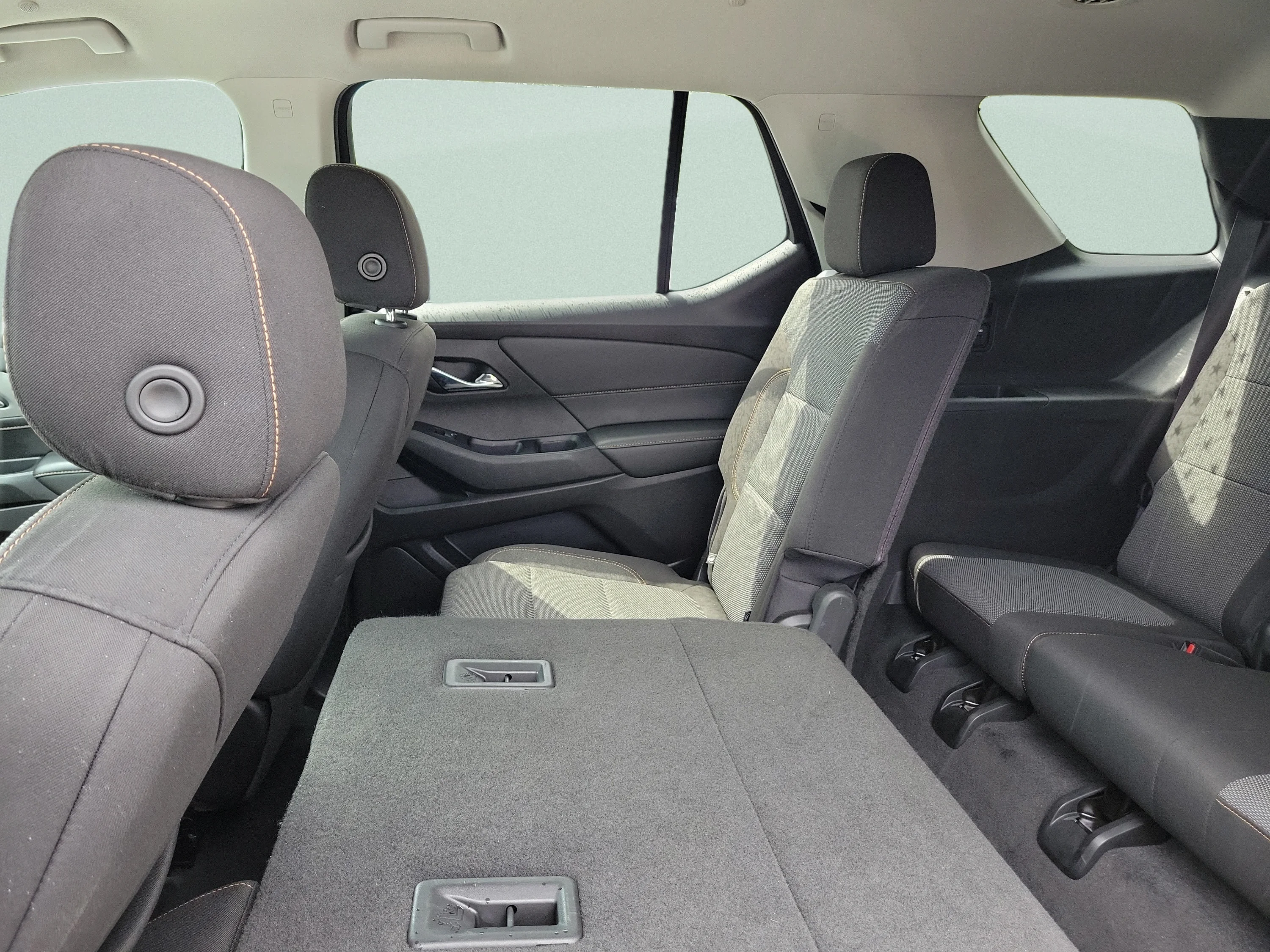 Used 2020 Silver Ice Metallic Chevrolet LS image 11