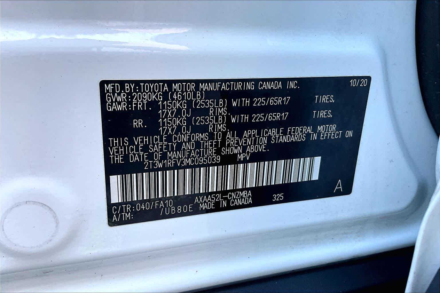 Used 2021 Super White Toyota XLE image 36