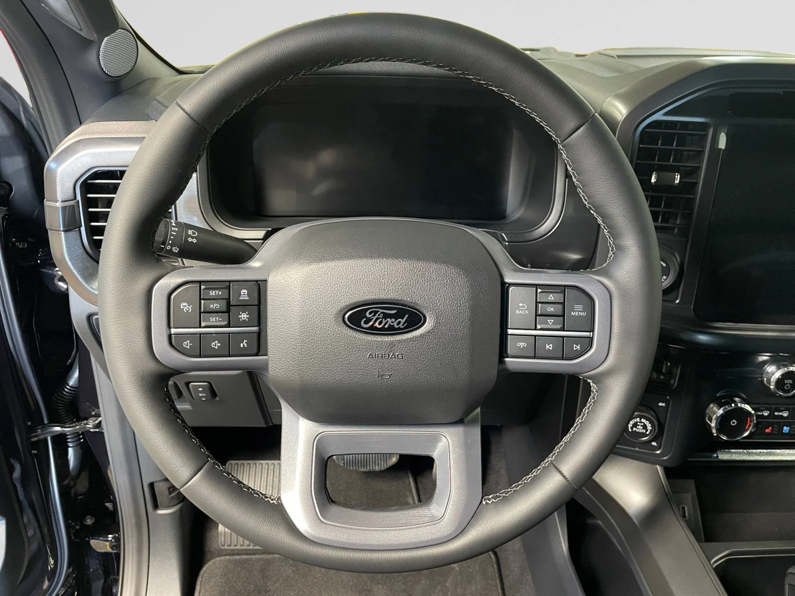 New 2026 Agate Black Metallic Ford Lariat image 15