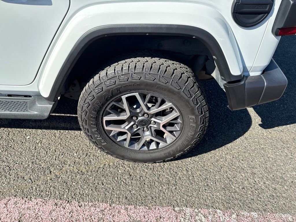 Used 2024 Bright White Clearcoat Jeep Sahara image 7