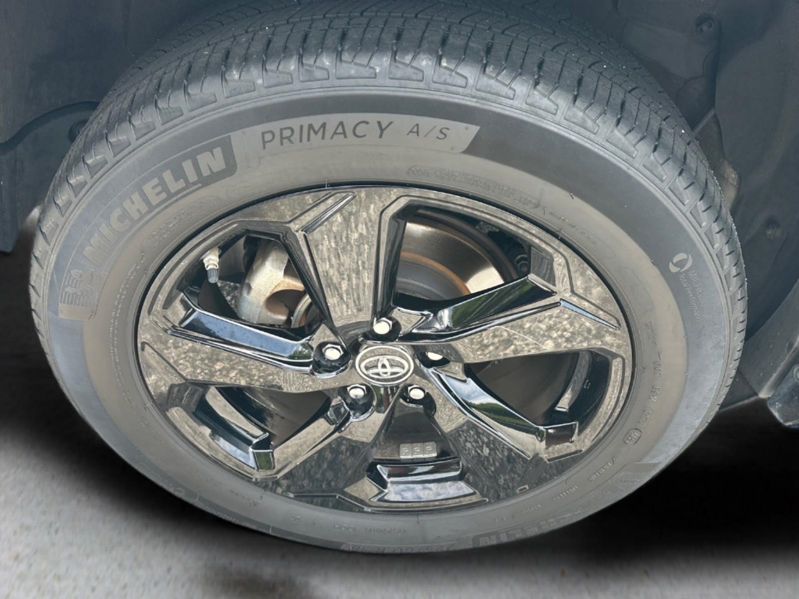 Used 2019 Blizzard Pearl Toyota Hybrid XSE image 10