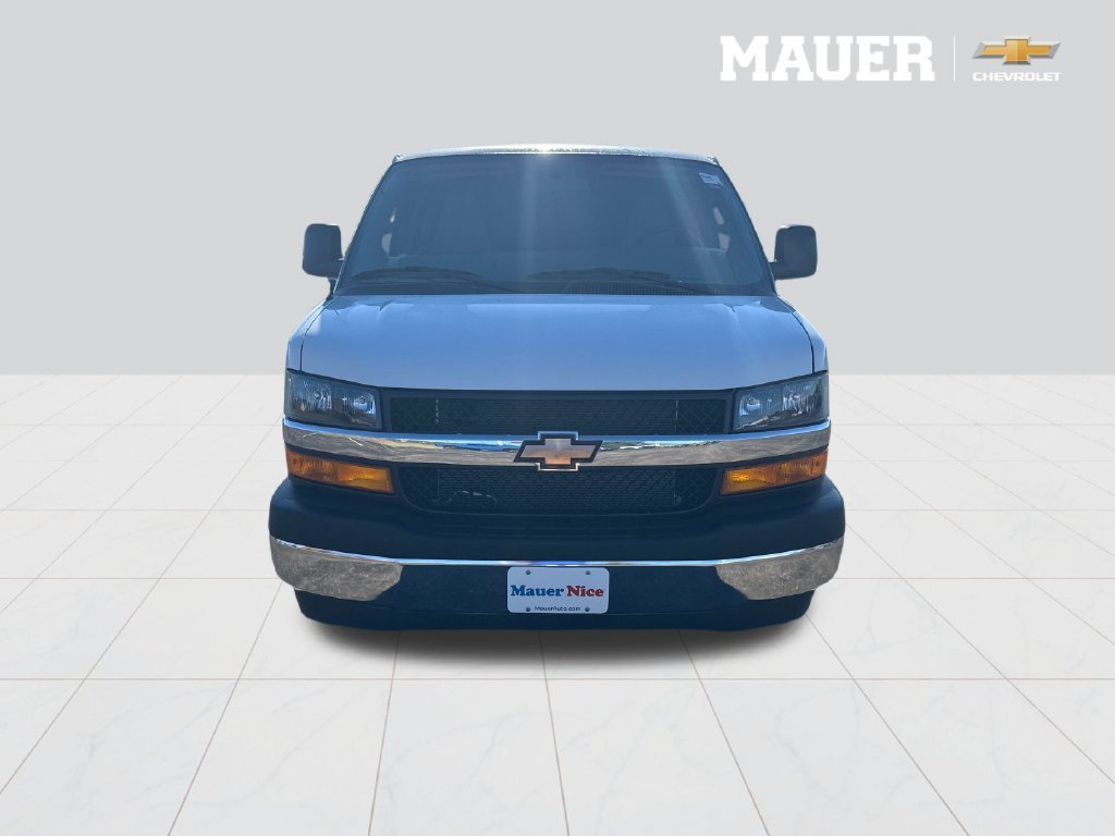 2026 Chevrolet Express Cargo Work Van - Photo 9