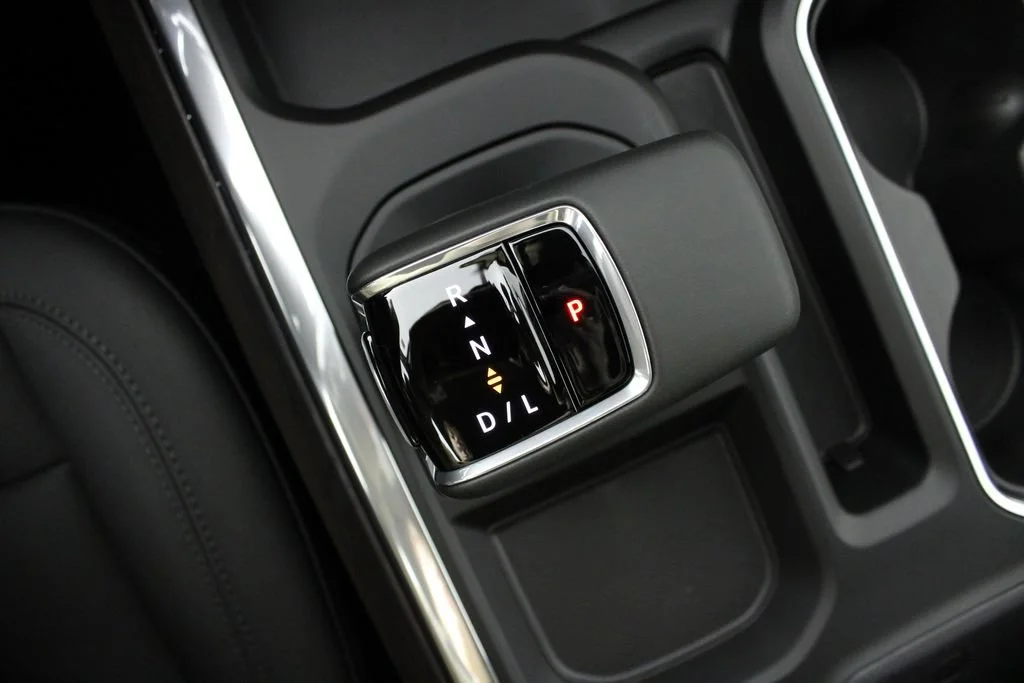 2026 GMC Sierra 1500 SLT - Photo 28