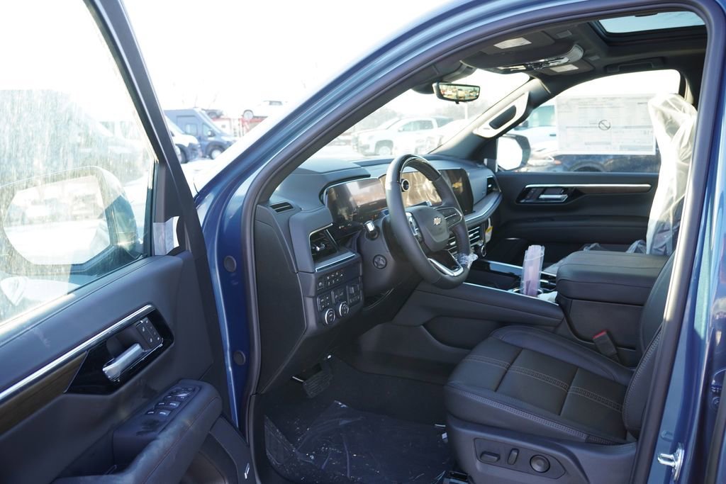 2026 Chevrolet Suburban High Country - Photo 10