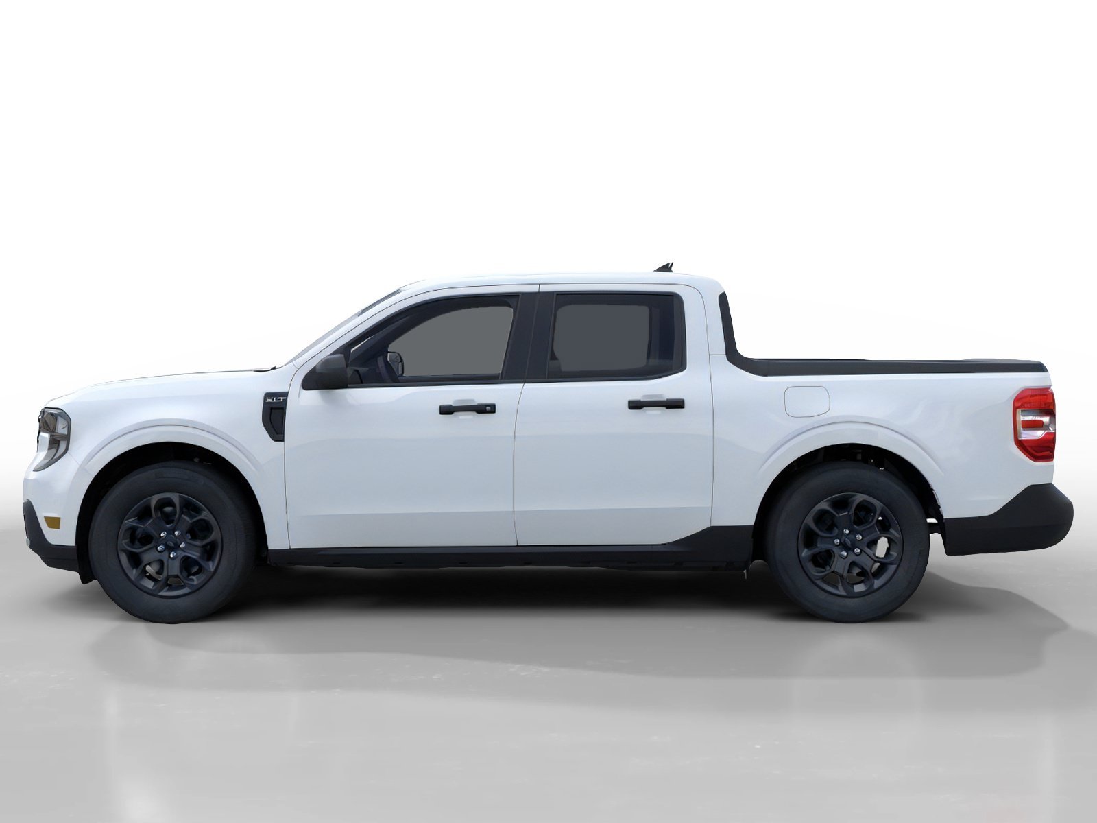 New 2026 White Ford XLT image 3