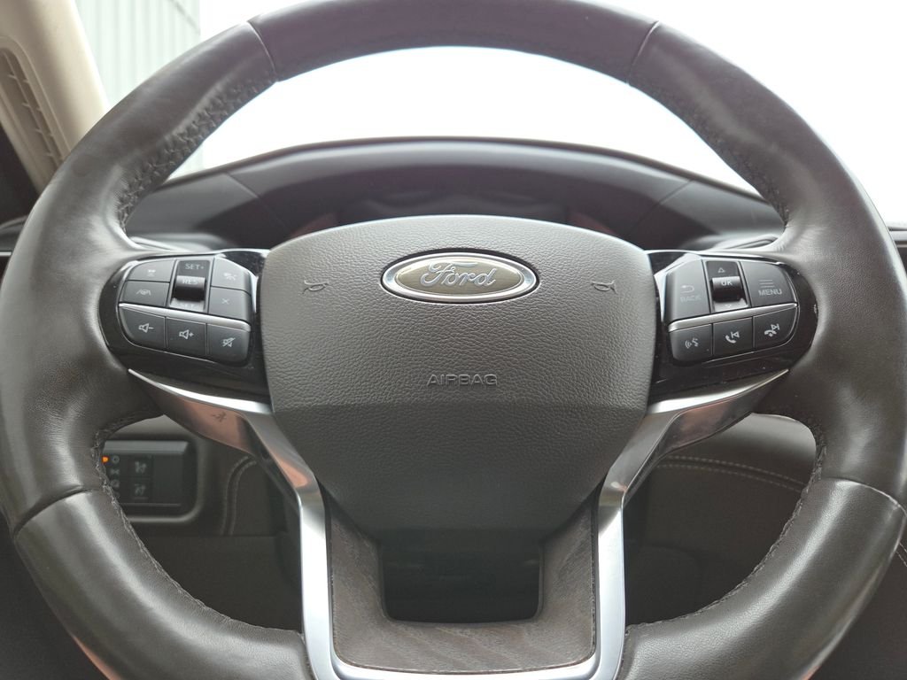 2022 Ford Explorer Platinum - Photo 22