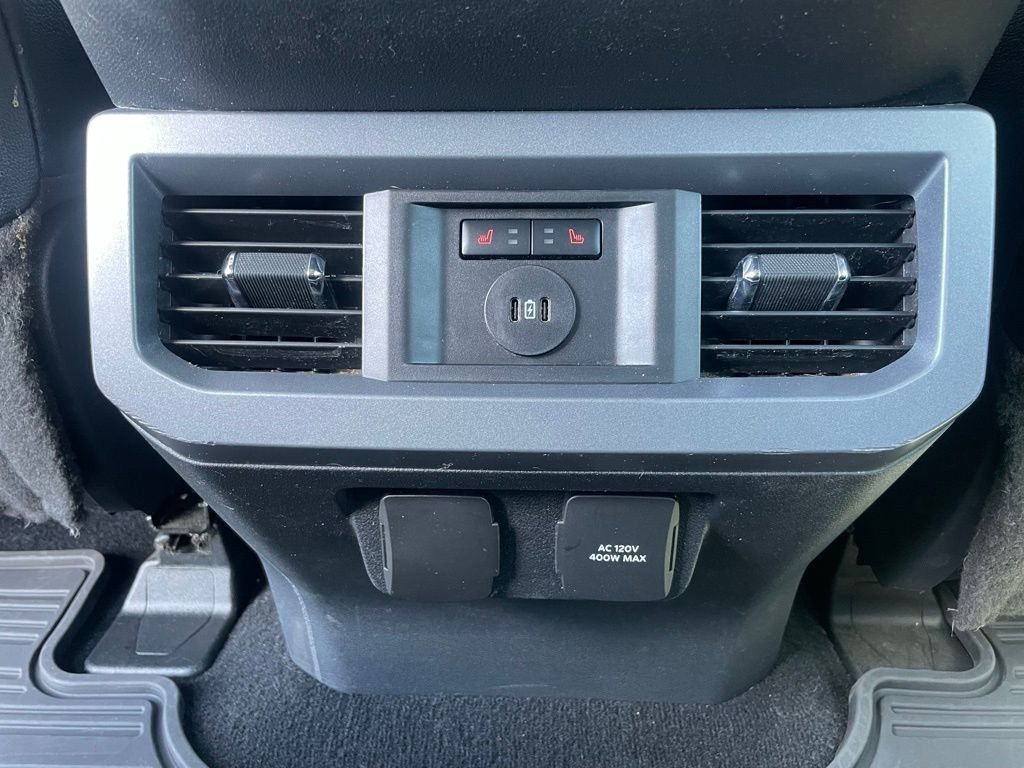 Used 2023 Black Ford Lariat image 63