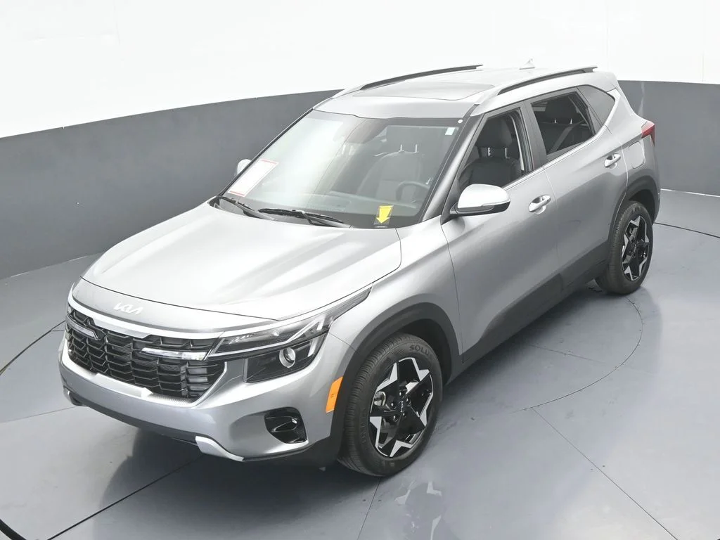 Used 2025 Steel Gray Kia EX image 43