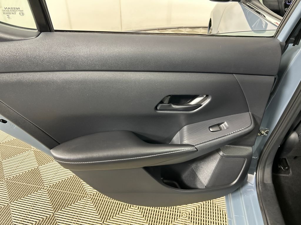 Used 2024 Gray Nissan SV image 16