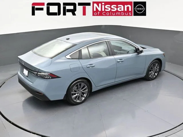 New 2026 Gray Nissan SL image 45