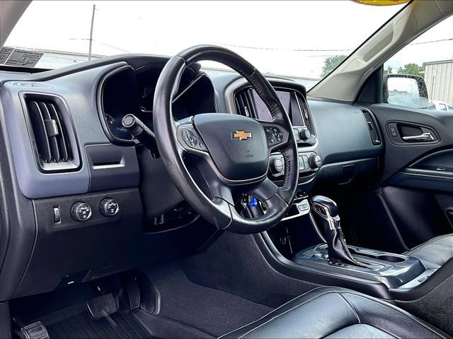 Used 2022 SATIN STEEL METALLIC Chevrolet 4WD Z71 image 8