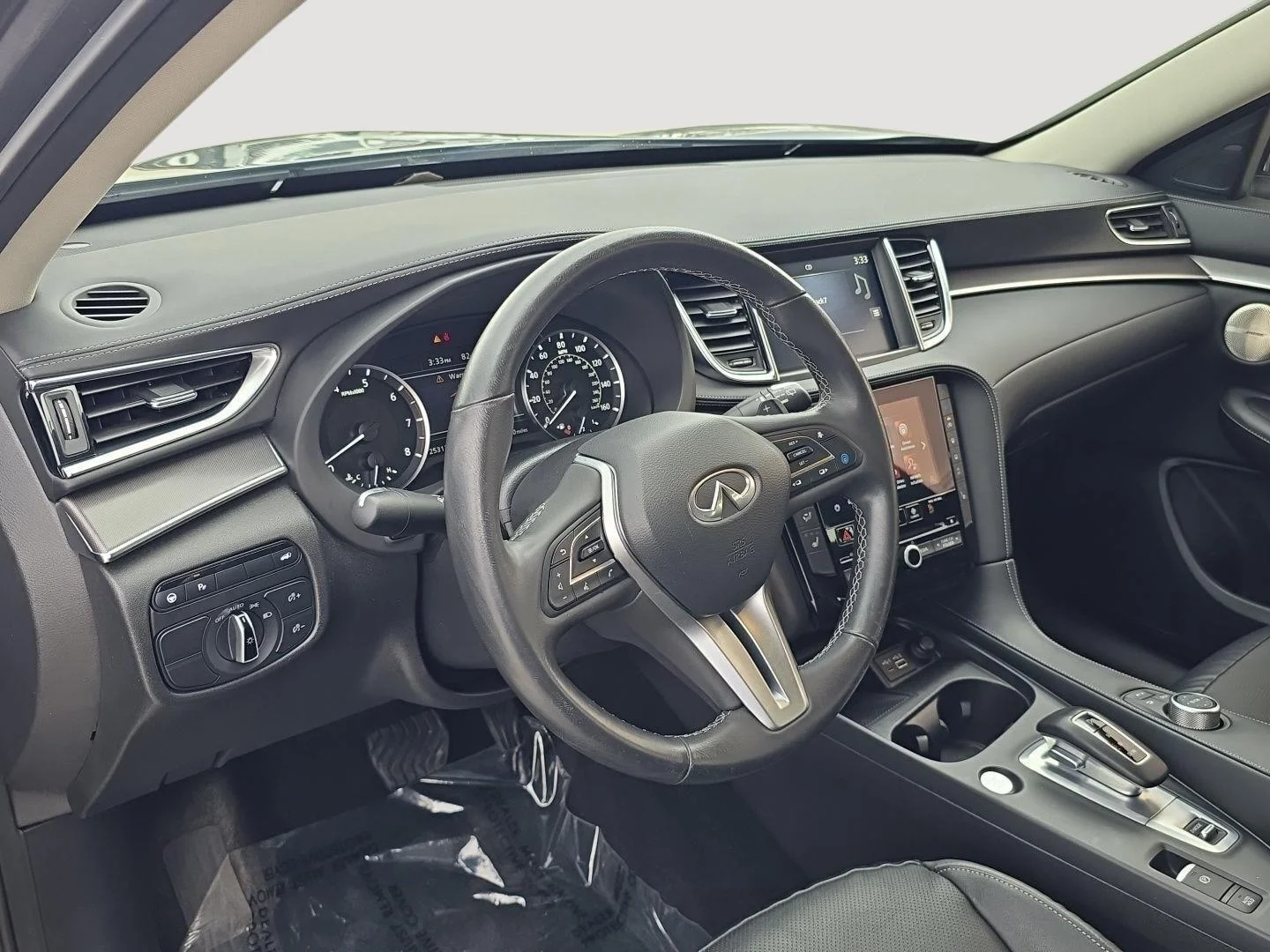 Used 2023 GRAY INFINITI LUXE image 20
