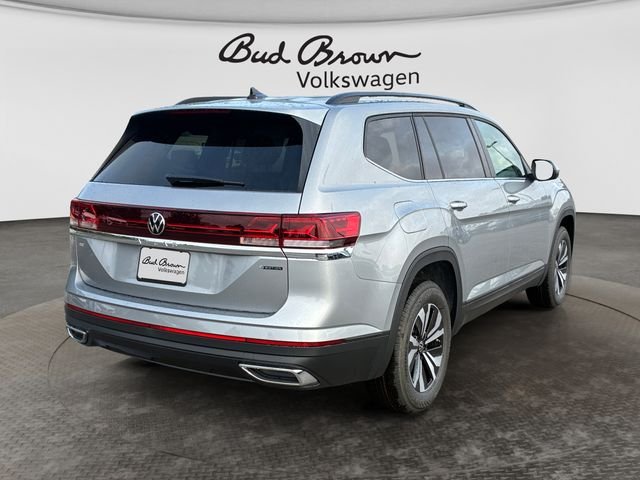 New 2026 Silver Mist Volkswagen SE image 5