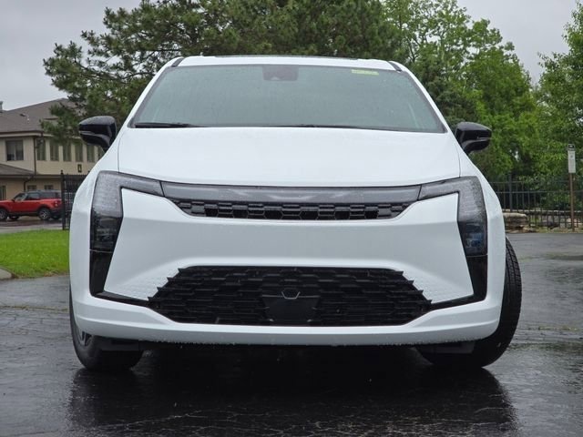 New 2027 Bright White Clear-Coat Exterior Paint Chrysler Limited image 3