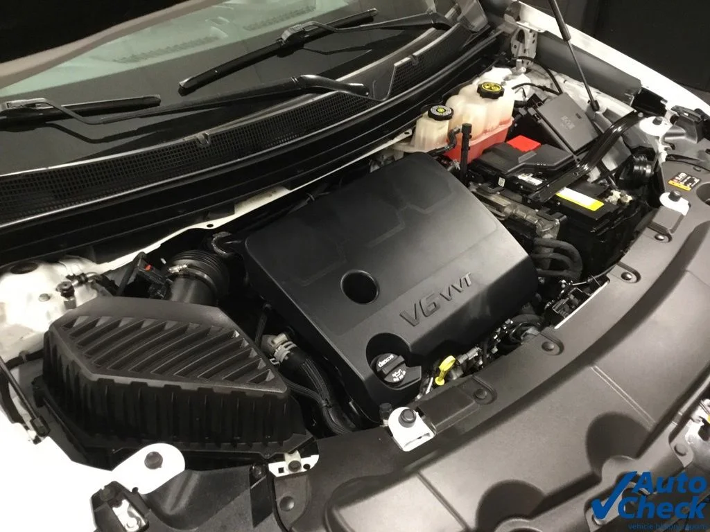 Used 2022 White Chevrolet Premier image 44