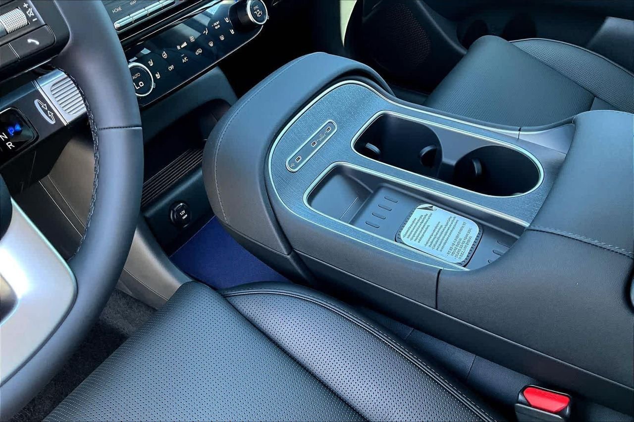 New 2026 Creamy White Pearl Hyundai Limited image 7