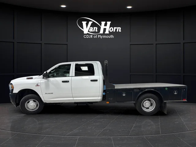 Used 2022 Bright White Clearcoat Ram Tradesman image 4
