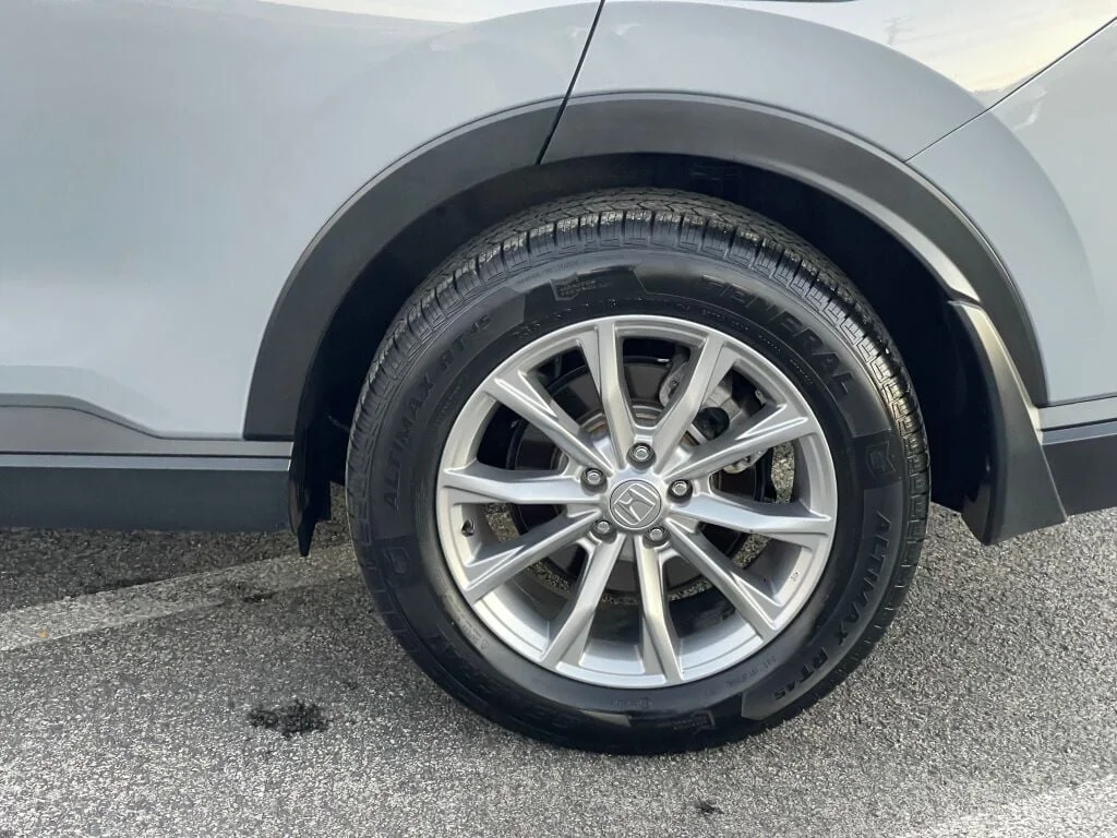 Certified Used 2025 Urban Gray Pearl Honda EX image 36