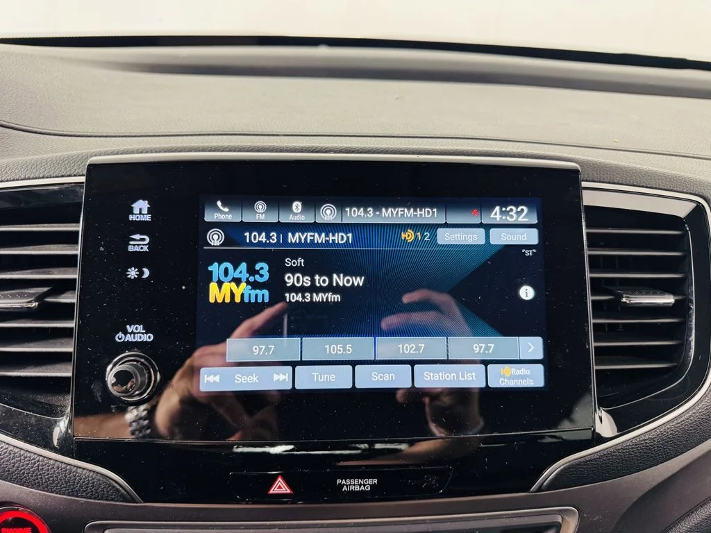 Used 2021 Gray Honda Special Edition image 16