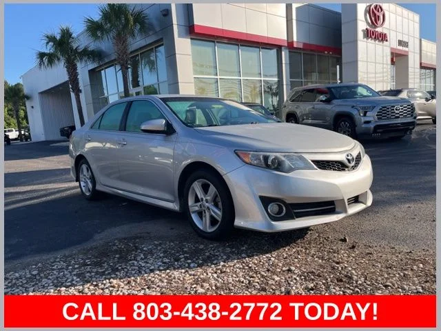 2014 Toyota Camry SE