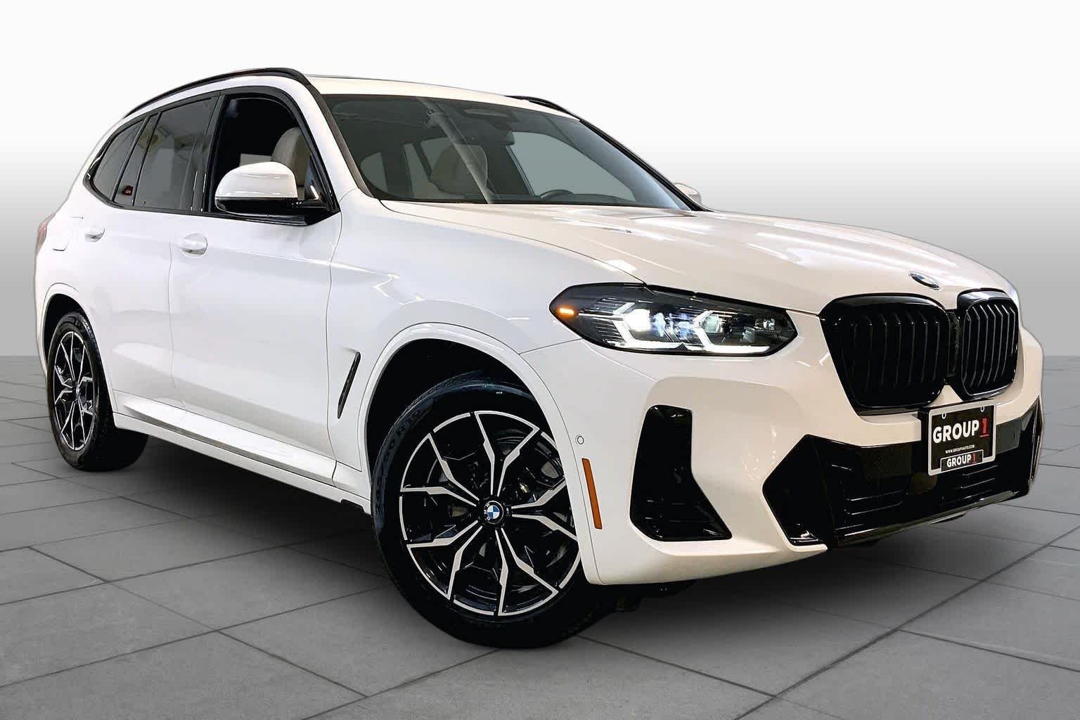 Certified Used 2024 Alpine White BMW xDrive30i image 2