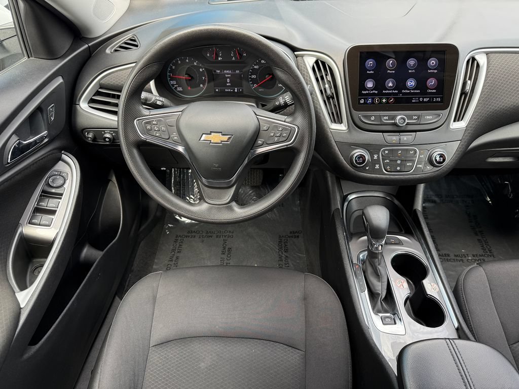 Used 2024 Summit White Chevrolet 1LT image 17