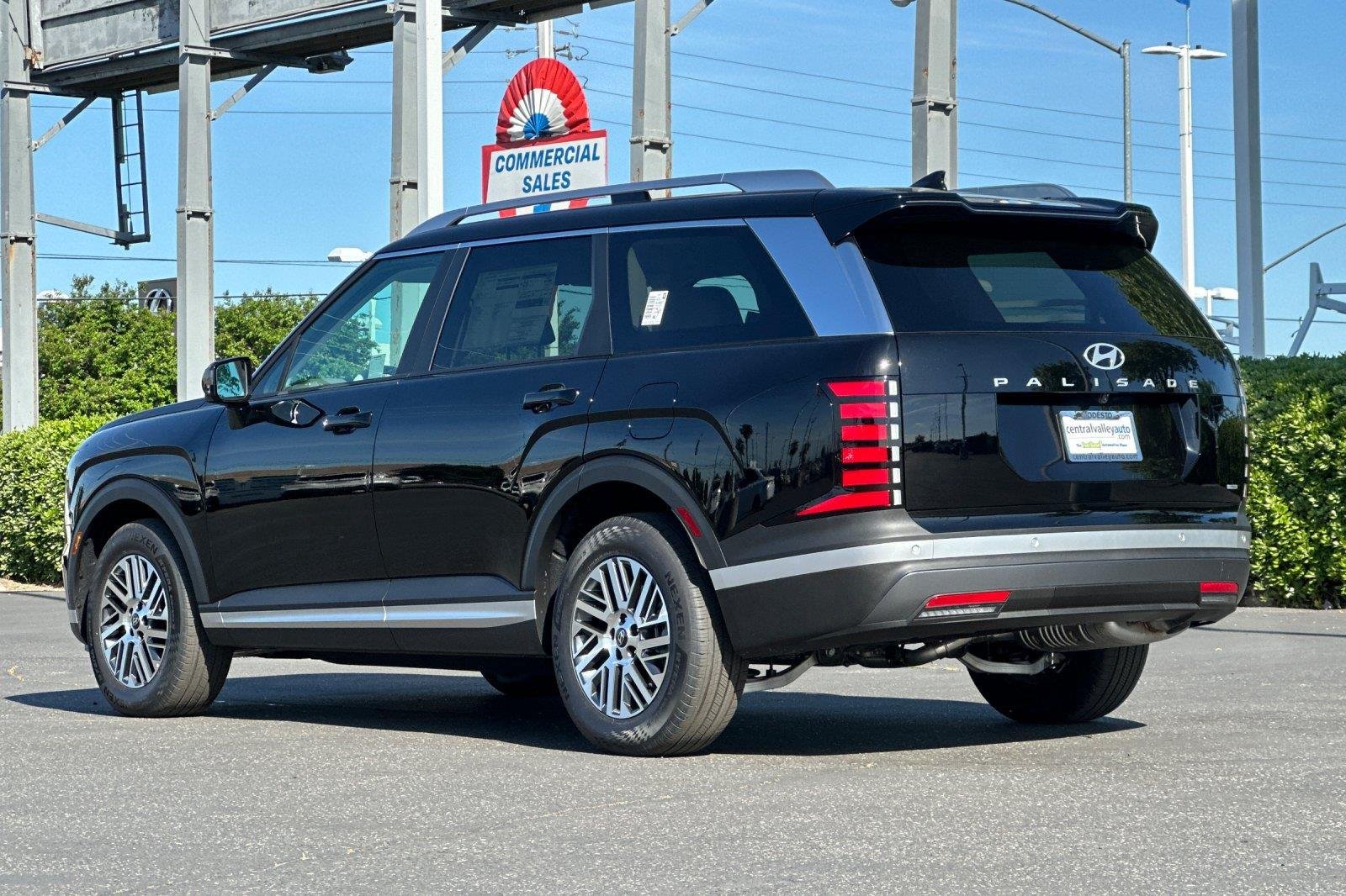 New 2026 Abyss Black Pearl Hyundai SEL AWD image 35