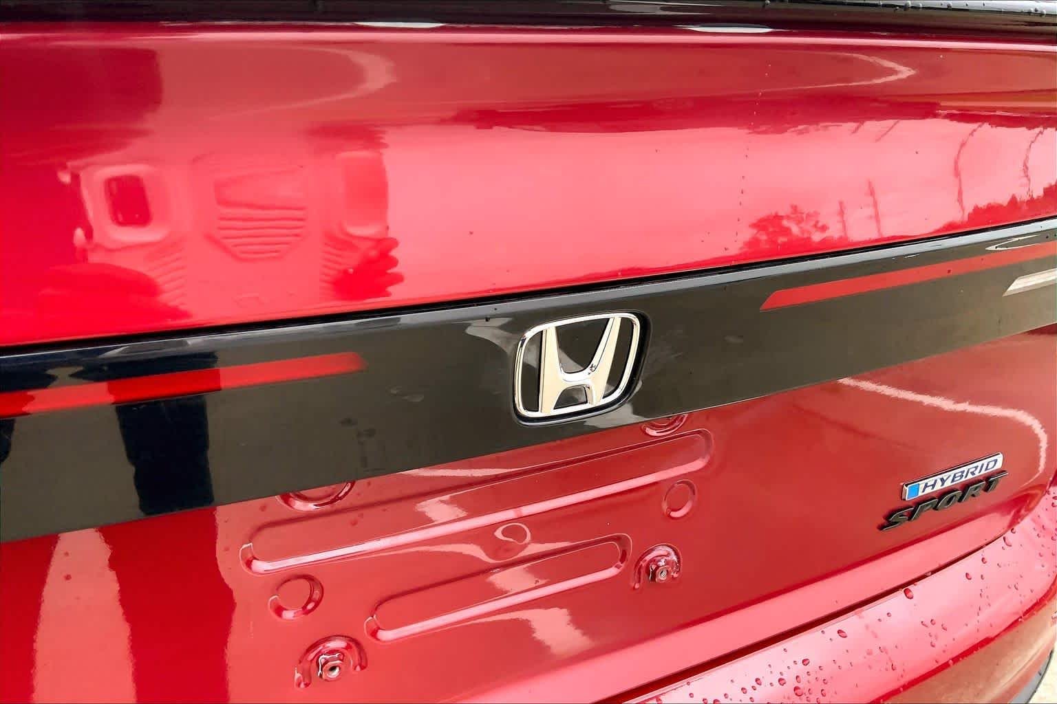Used 2025 Radiant Red Metallic Honda Sport-L image 31