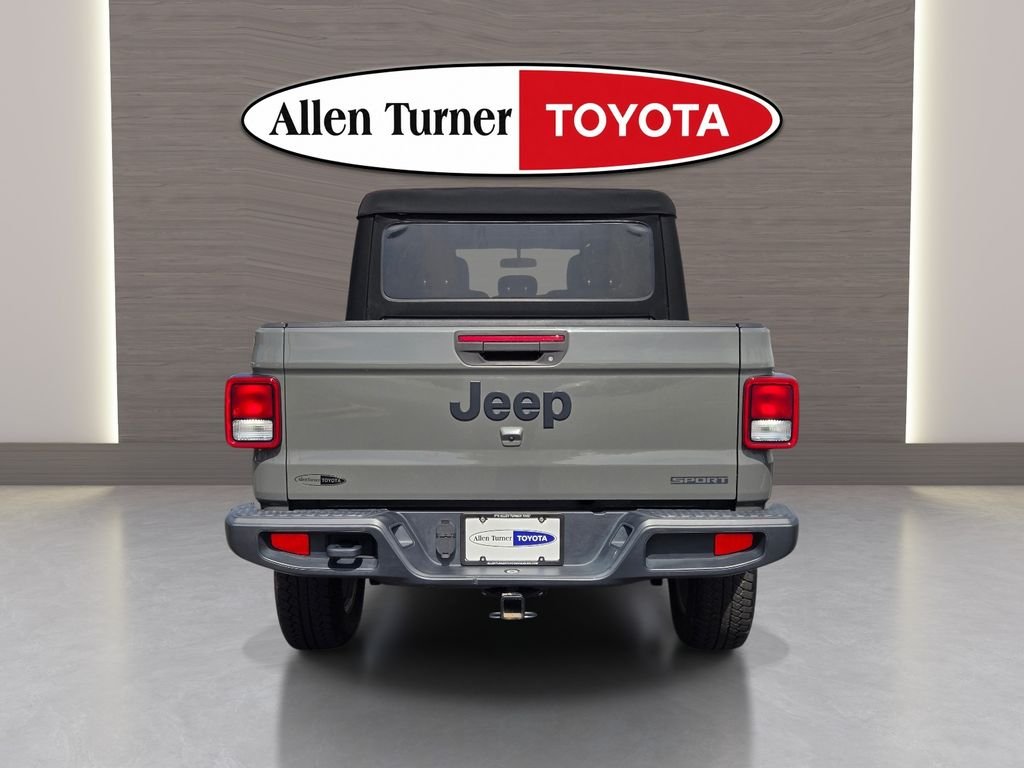 Used 2020 Gray Jeep Sport image 7
