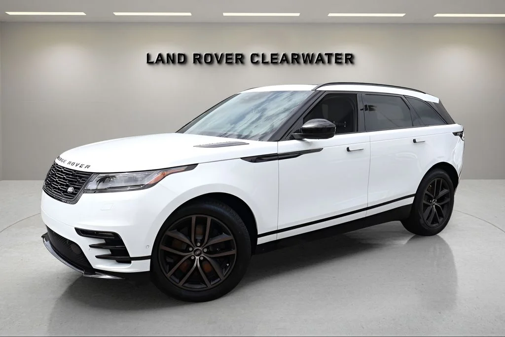 New 2026 Fuji White Land Rover  image 1