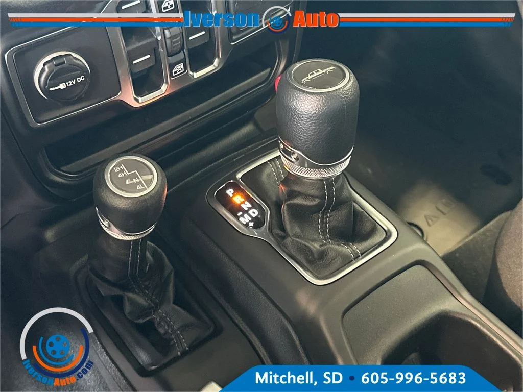 New 2026 Bright White Clearcoat Jeep Sport S image 20