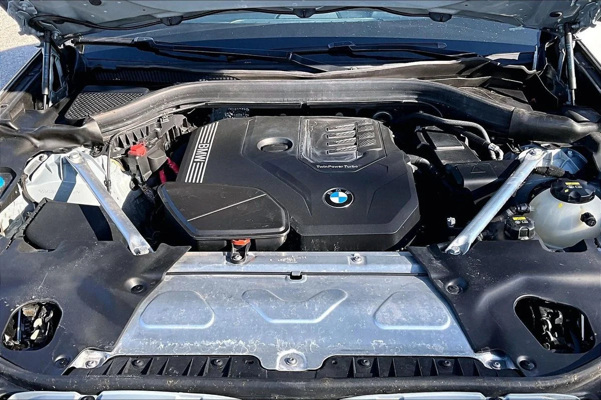 Used 2023 Gray BMW xDrive30i image 32