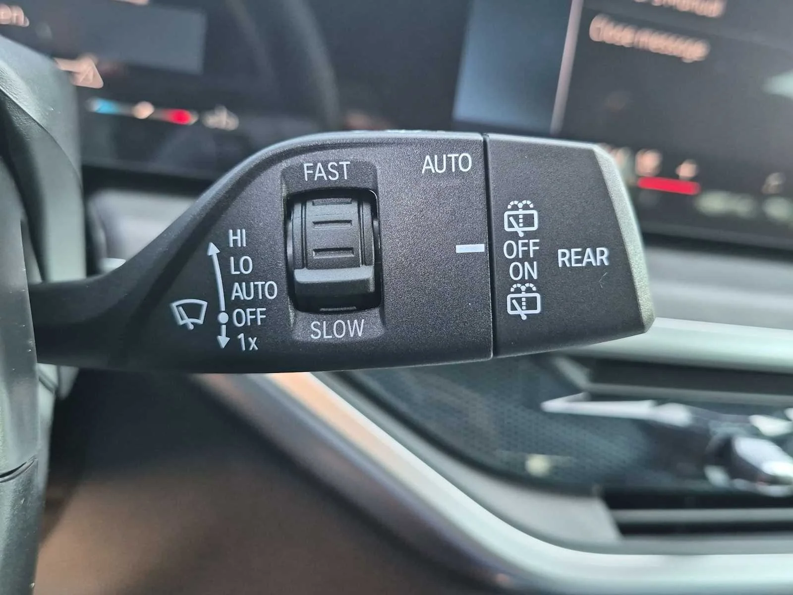 New 2026 Tanzanite Blue II Metallic BMW xDrive40i image 27