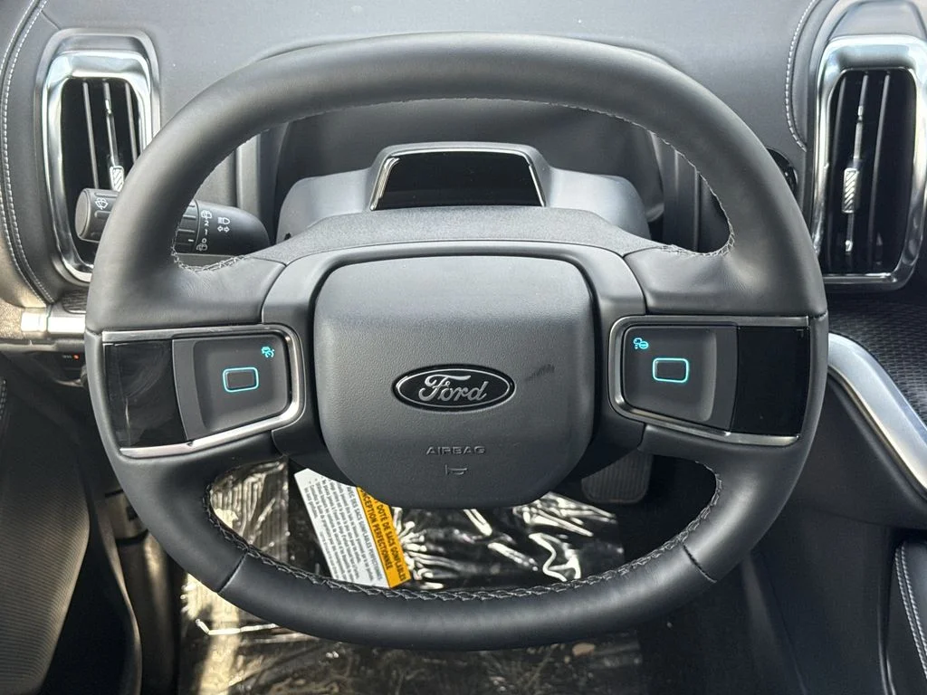 New 2026 Silver Ford Platinum image 26