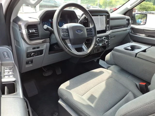 Used 2025 White Ford XLT image 19
