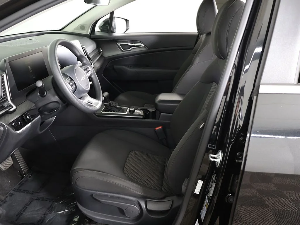 Used 2024 Black Kia LX image 26