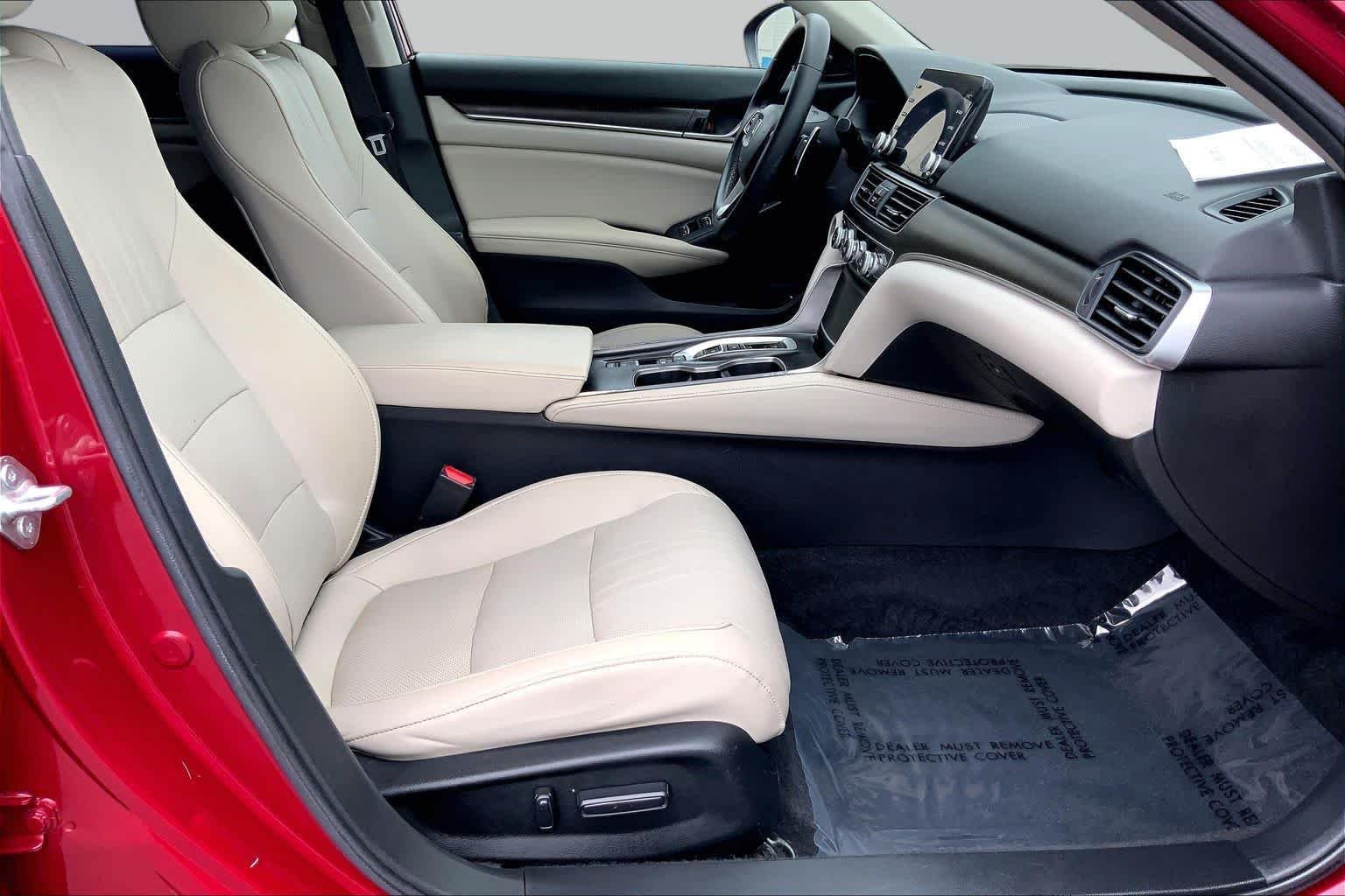 Used 2021 Radiant Red Metallic Honda EX-L image 8