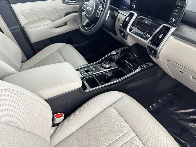 Used 2023 White Kia SX Prestige image 24