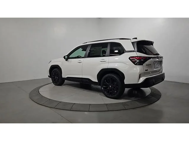 New 2026 CRYSTAL WHITE PEARL Subaru Sport Onyx Edition image 3