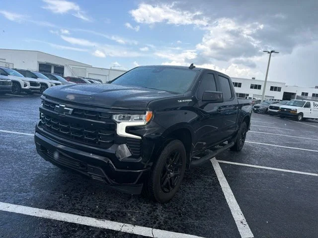 Used 2025 Black Chevrolet RST image 3