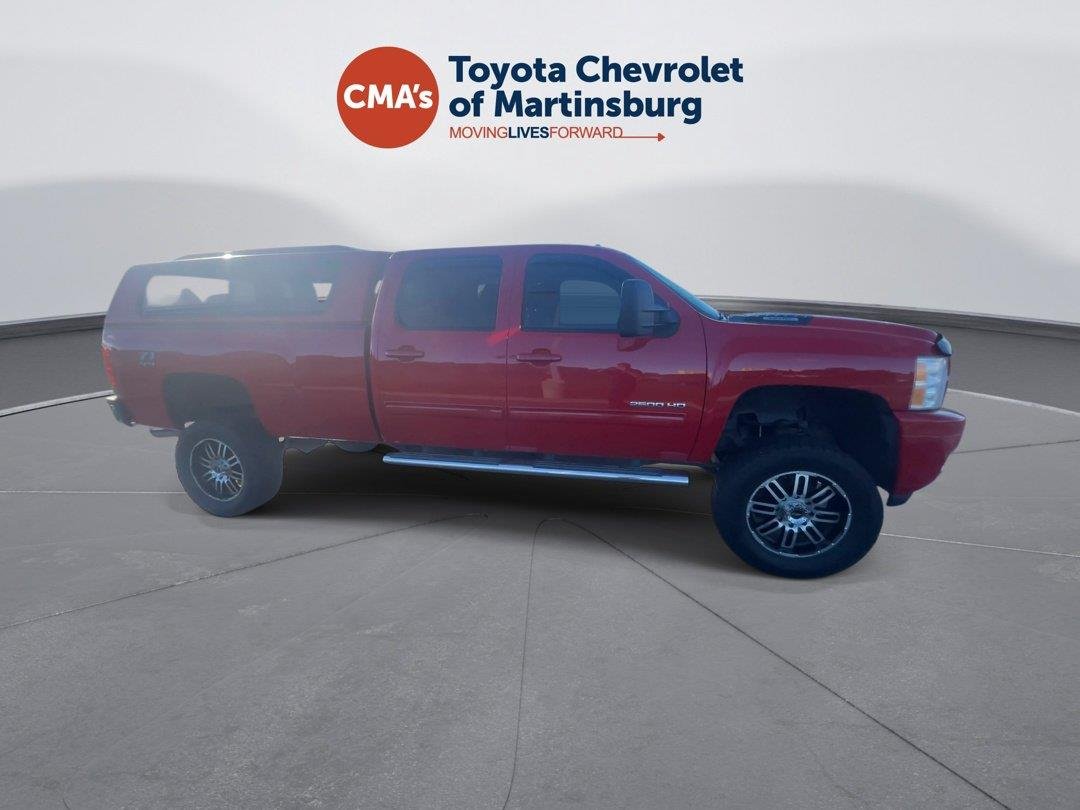 Used 2014 Victory Red Chevrolet LTZ image 7