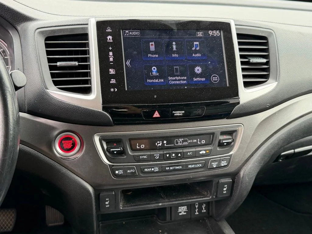 Used 2018  Honda EX-L image 23