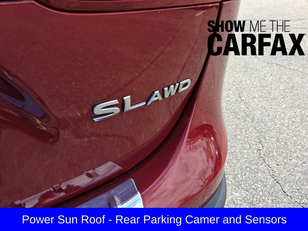 Used 2020 Red Nissan SL image 11