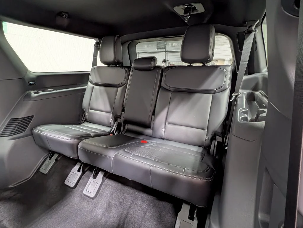 New 2027 Dark Matter Gray Metallic Ford MAX Platinum image 17